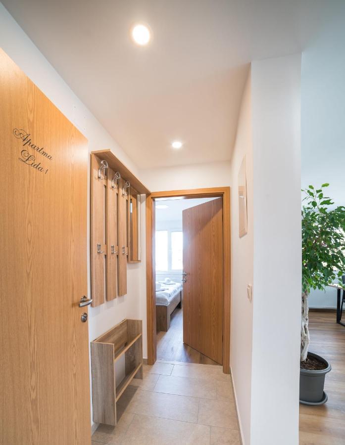 Apartma Lida 1 Apartment